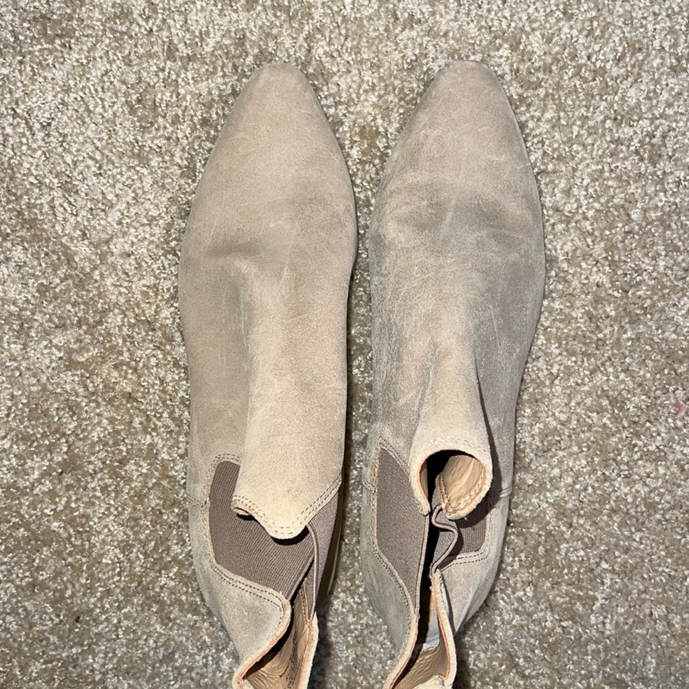 Banana Republic ankle boots